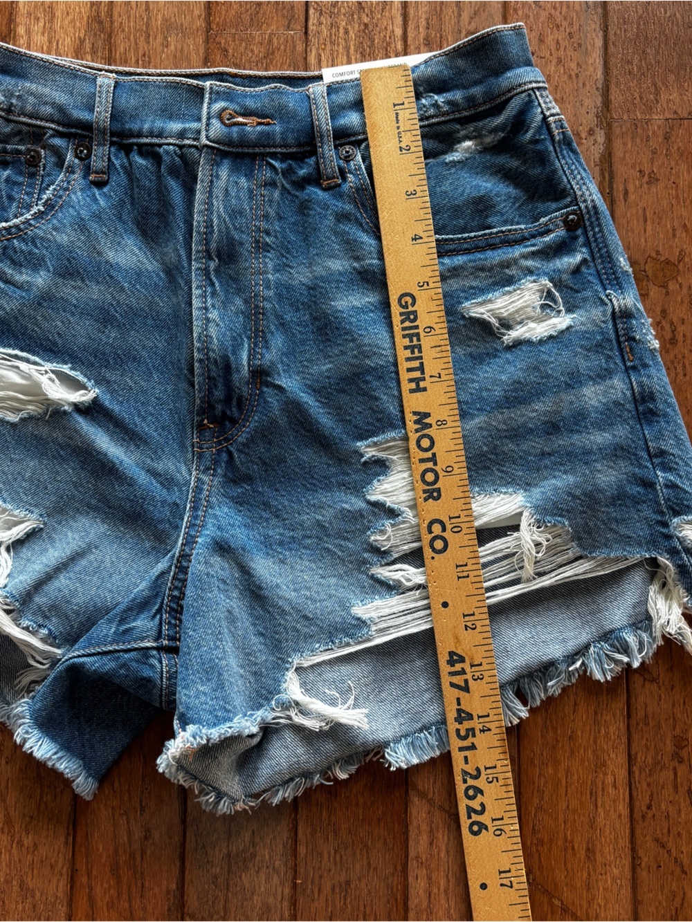 NWT Womens American Eagle Highest Rise '90s Boyfriend Shorts size 6 - Picture 2 of 8
